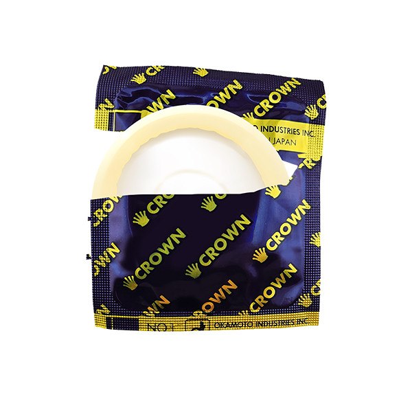 Alternative view of Bao cao su siêu mỏng mềm mịn Okamoto Crown (hộp 10 cái)